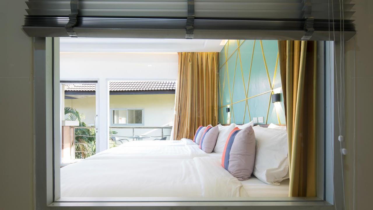 Araya Hotel Uttaradit Buitenkant foto